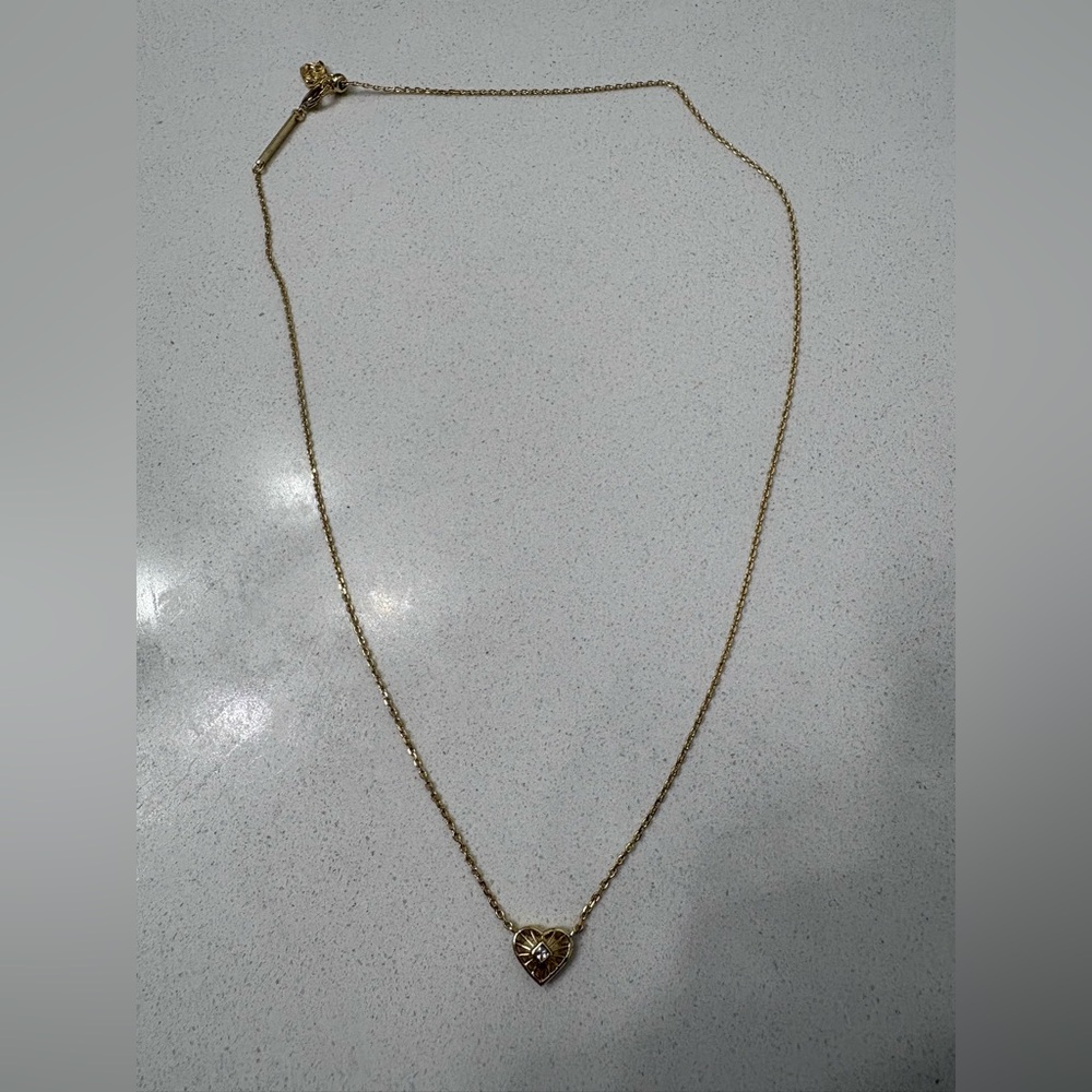 kendra scott heart necklace